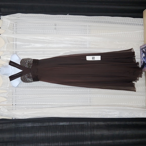 NWT Theia Couture Beaded Chocolate Brown Silk Chiffon Strapless Formal Dress  Sz4
